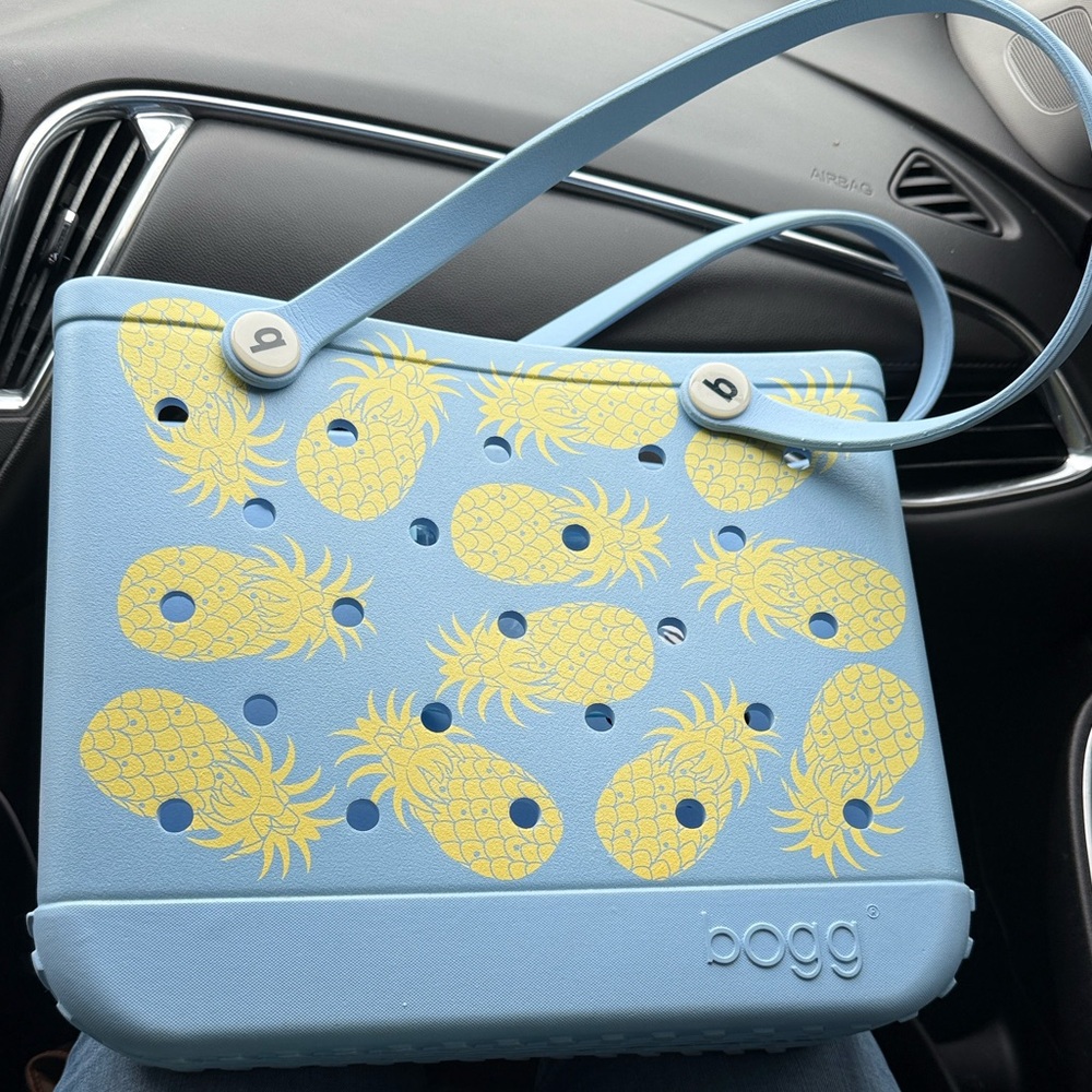 BOGG BAG Blue and Yellow Pineapple Tote